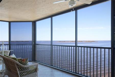 17080 Harbour Point DR