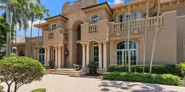 7310 Tilden LN