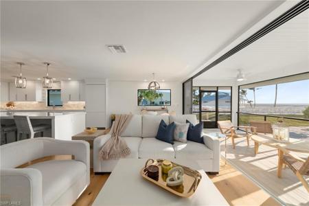 25 Beach Homes