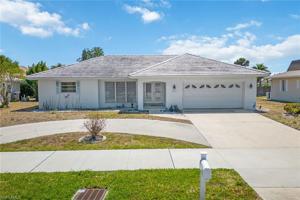 1275 N Collier