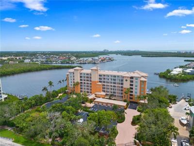 4975 Bonita Beach