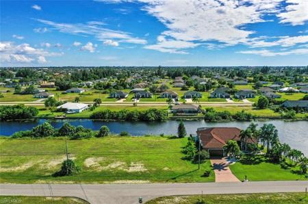 2700 NW 14th TER