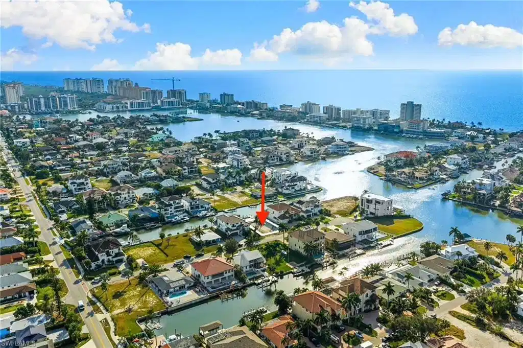 Image 1: General location of the property.