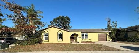 1044 Ridgeway DR