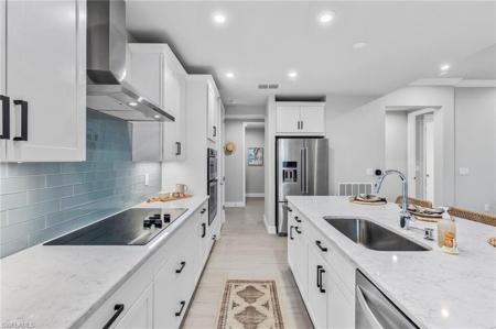4688 Arboretum CIR