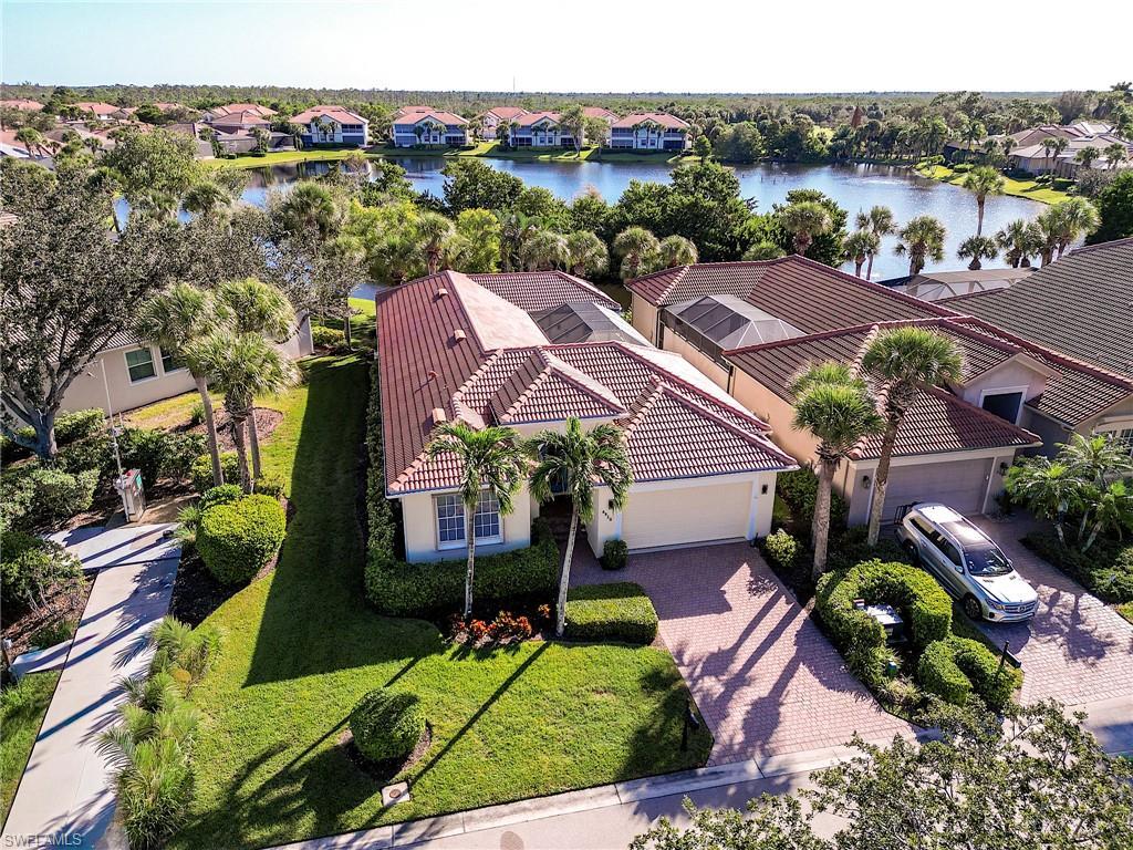 Image 1: Well Updated 8920 Crown Colony Blvd