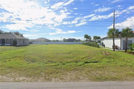 302 SW 24th AVE