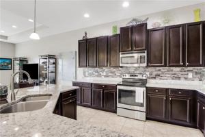 3101 Sheltered Oak