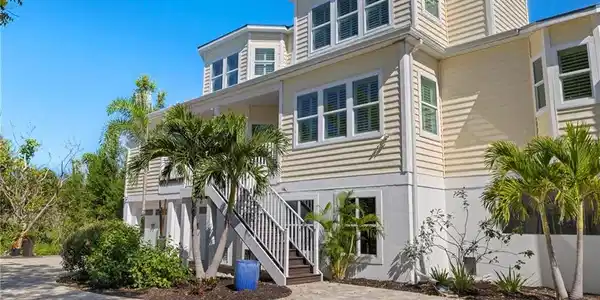 228 Violet DR