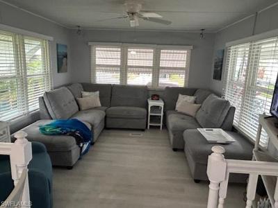 5558 Palm Beach BLVD