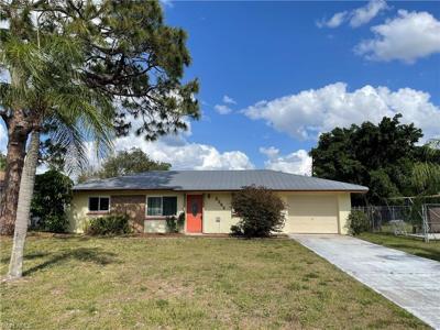 2242 Lotus RD