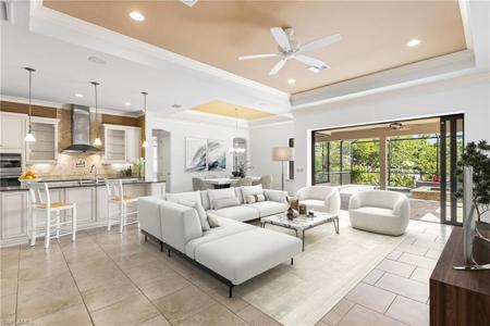 15911 Tropical Breeze DR