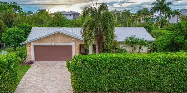 710 Kendall DR