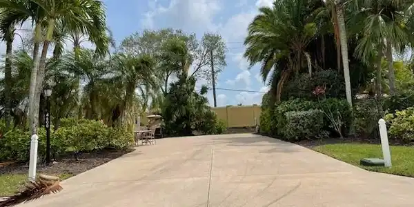 4600 Southern Breeze DR