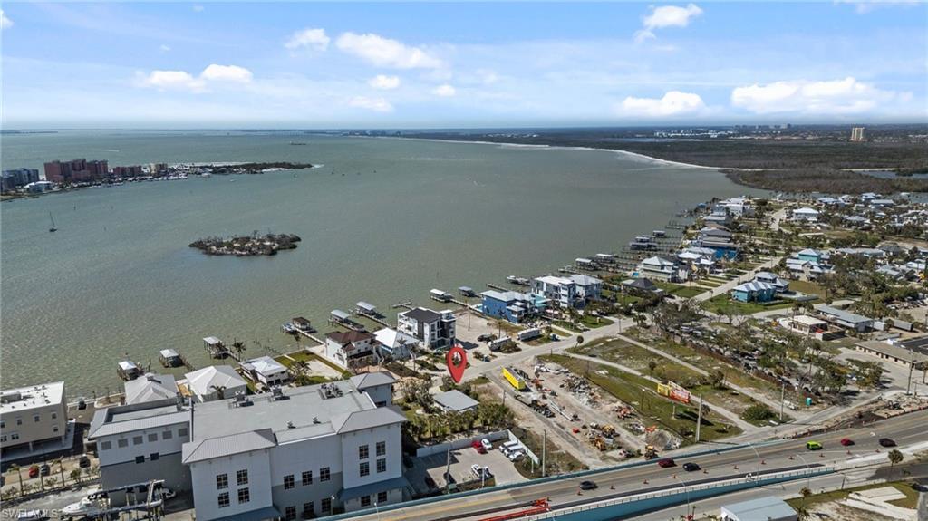 Image 3: Bird's eye view of a large body of water