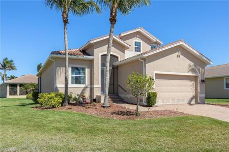 8120 Banyan Breeze WAY