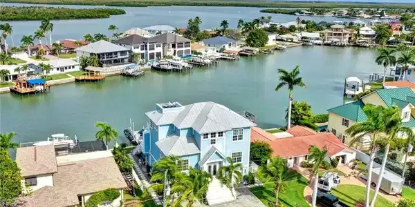 192 Tahiti CIR