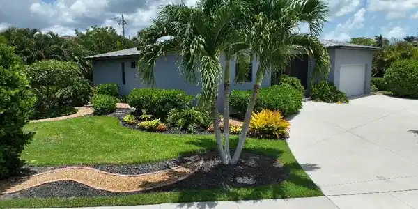 111 S Bahama AVE