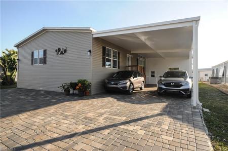 4796 Tahiti DR
