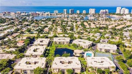 788 Park Shore DR