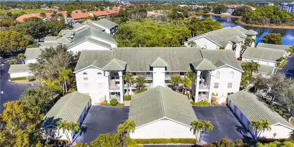 28871 Bermuda Lago CT
