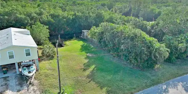 Image 2: Bird's eye view