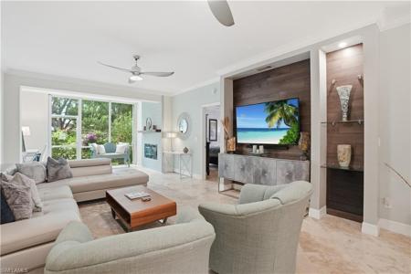 7087 Barrington CIR
