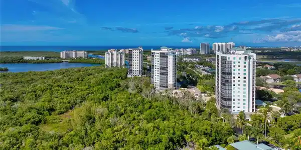 455 Cove Tower DR