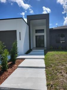2700 SW Embers TER