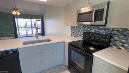 1521 SW 47th TER