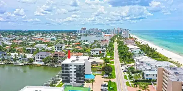 10420 Gulf Shore DR