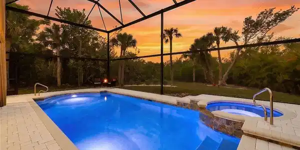2130 Sunset CIR