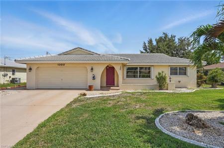 1303 SE 33rd TER