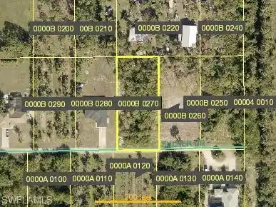 Image 3: .5 acre lot in Bokeelia- X zone