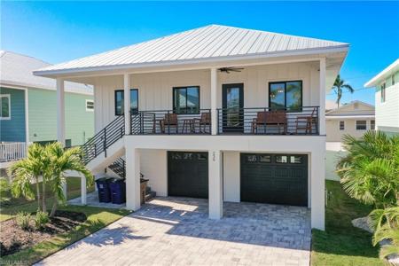 239 Delmar AVE