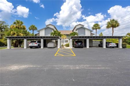 6300 Sugar Bush LN