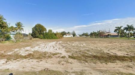 223 NW 39th AVE