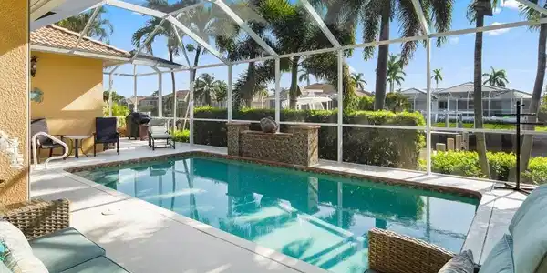 121 Bonita CT