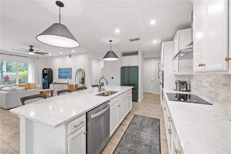 4688 Arboretum CIR