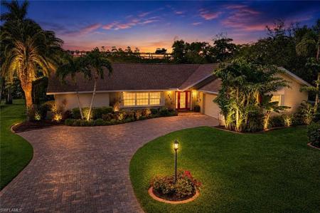880 Deep Lagoon LN