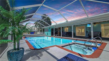 226 SW 38th TER