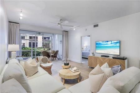 7108 Barrington CIR