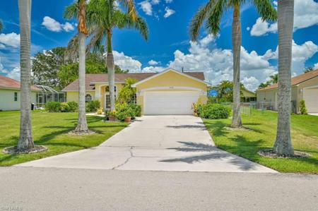 2233 SE 18th