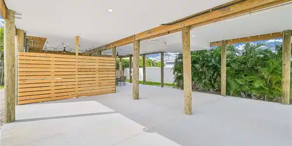 Image 3: View of patio / terrace