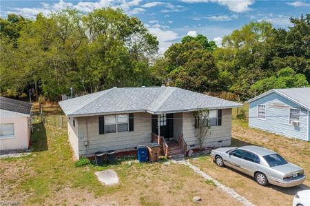 318 Bellair