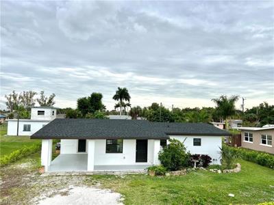 23 Victoria DR