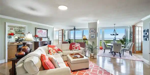5601 TURTLE BAY DR