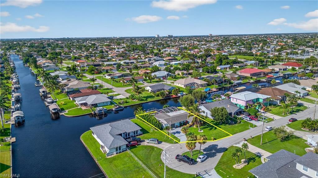 Image 3: Back home & canal