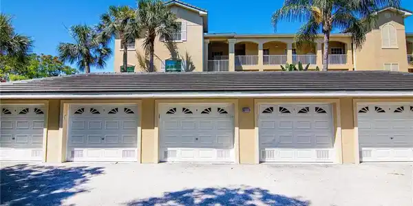 3431 Pointe Creek CT