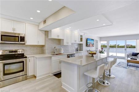 4895 Bonita Beach RD